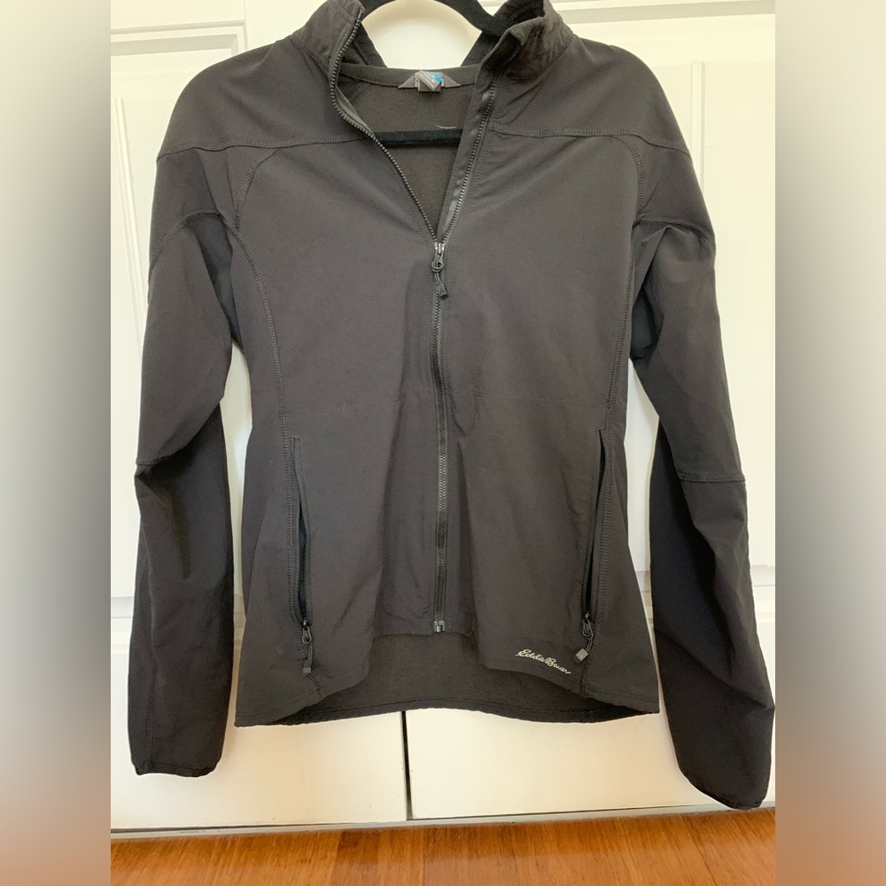 Eddie Bauer women’s medium lightweight jacket